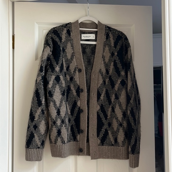 Abercrombie & Fitch Men’s Knit Cardigan - Picture 1 of 3